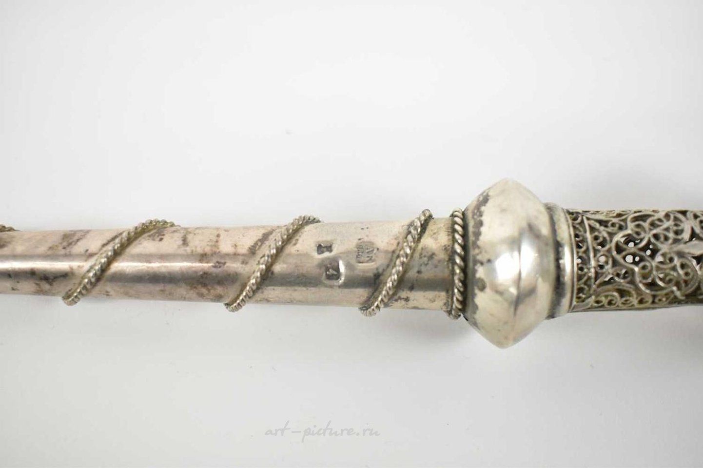 Русское серебро , Серебряный иудейский указатель или йад русского происхождения, 84 золотника, конец 19 века