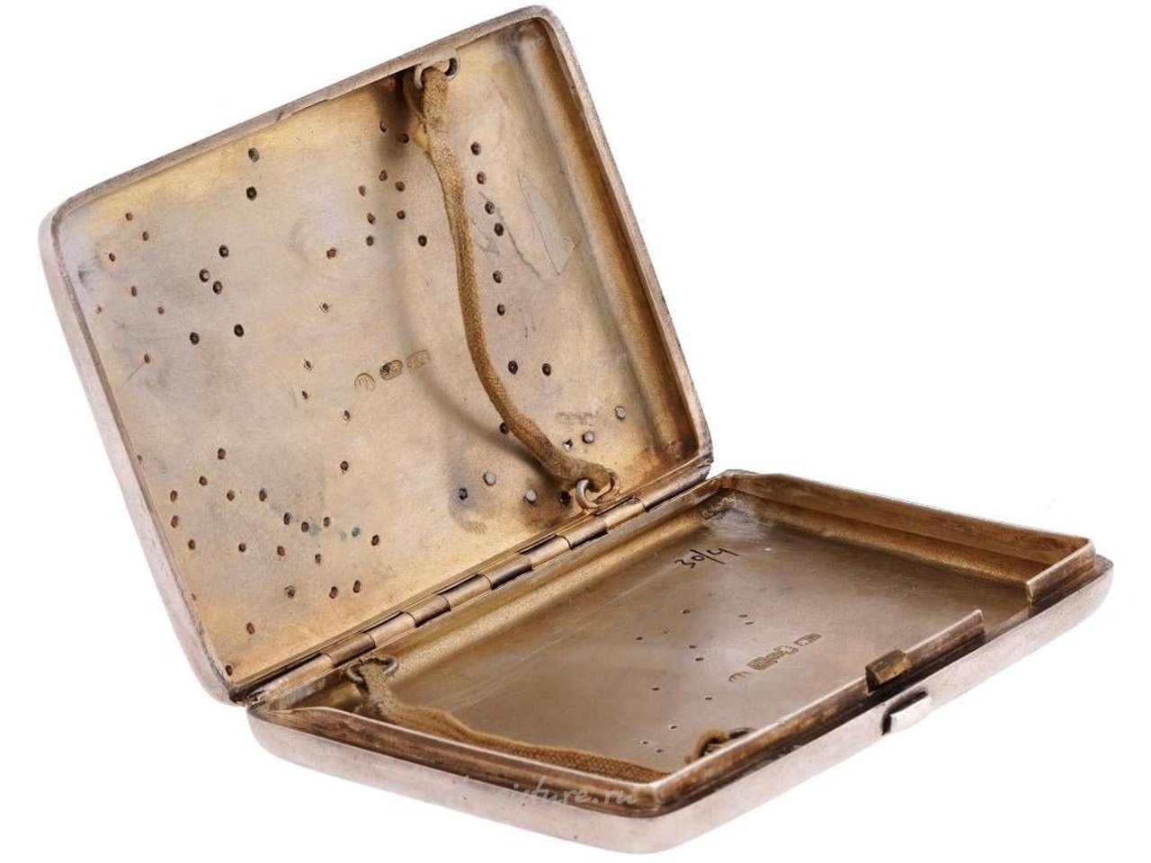 Русское серебро , Серебряный позолоченный и ниелловый сигаретный кейс