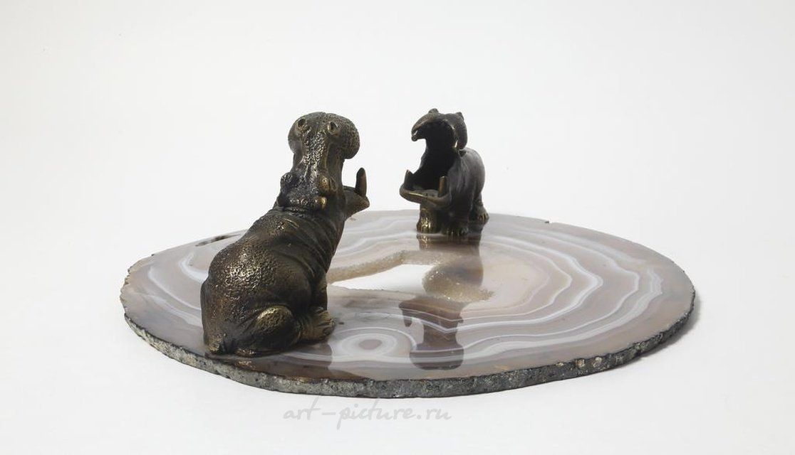 Авторская скульптура ручной работы "Бегемоты". Бронза, агат.