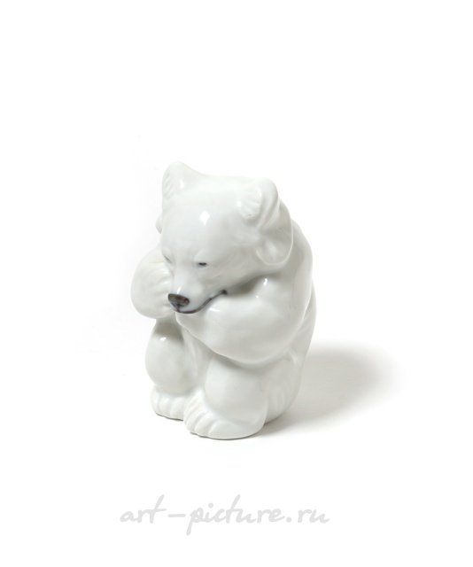 Фарфоровая фигура (статуэтка) "Медведь". Дания, г. Копенгаген, Royal Copenhagen