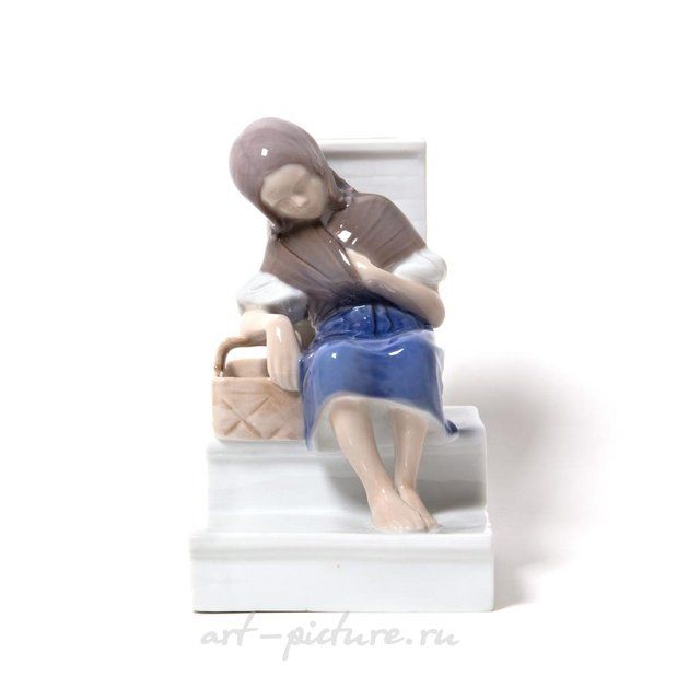 Девочка со спичками. Дания, г. Копенгаген, Bing & Grondahl