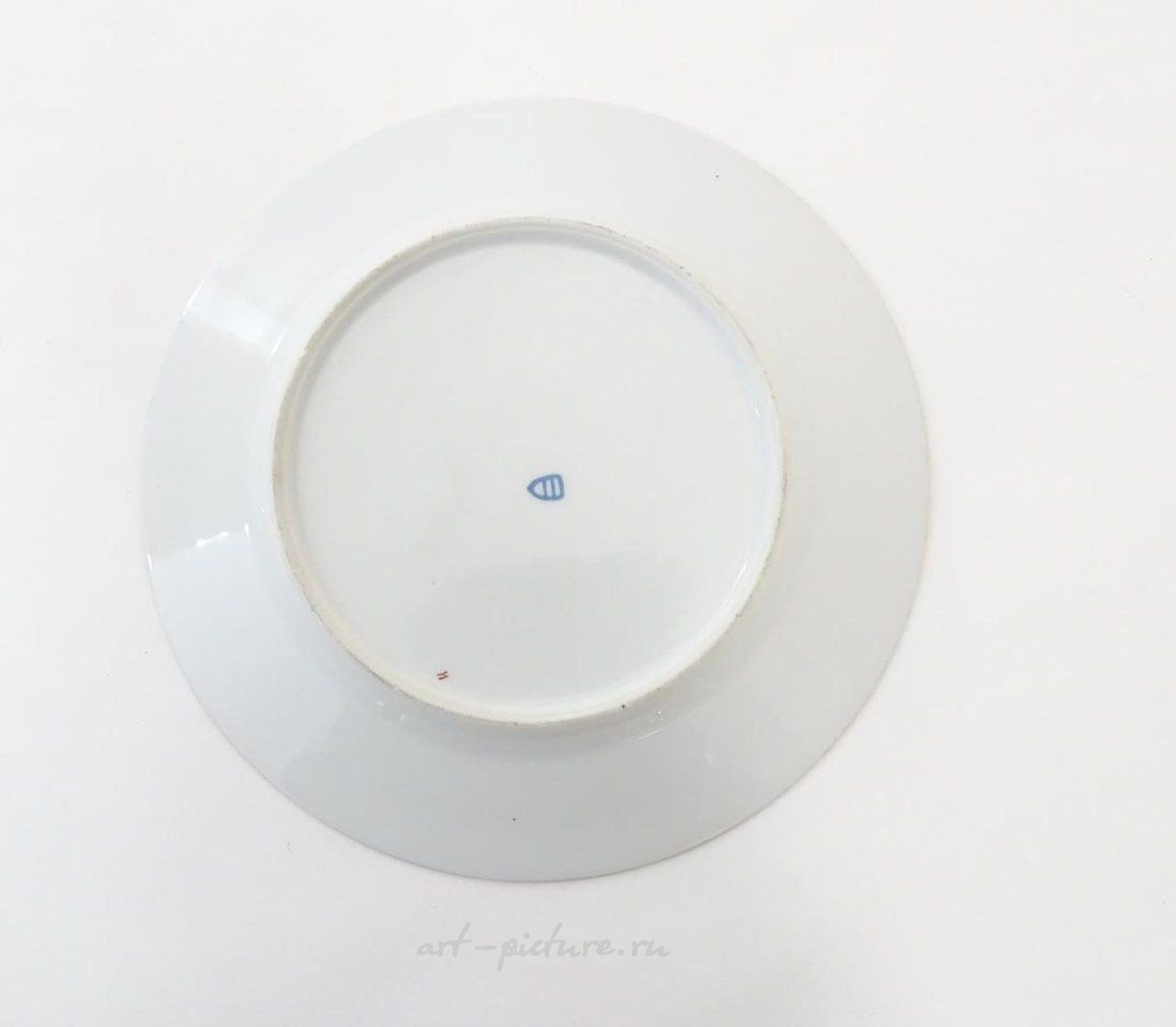 Royal Vienna , Тарелки Royal Vienna с мифологическими фигурами