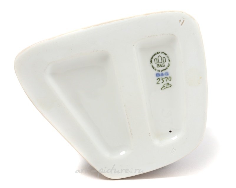 Фарфоровая статуэтка Старый рыбак Bing Grondahl