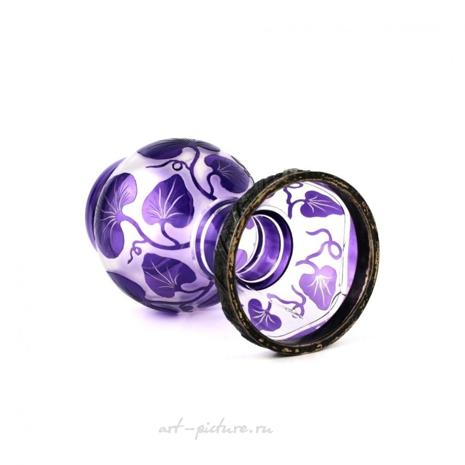 Русское серебро , Ваза "Вьюнок" с серебряным ободком, проба 84. Стекло.