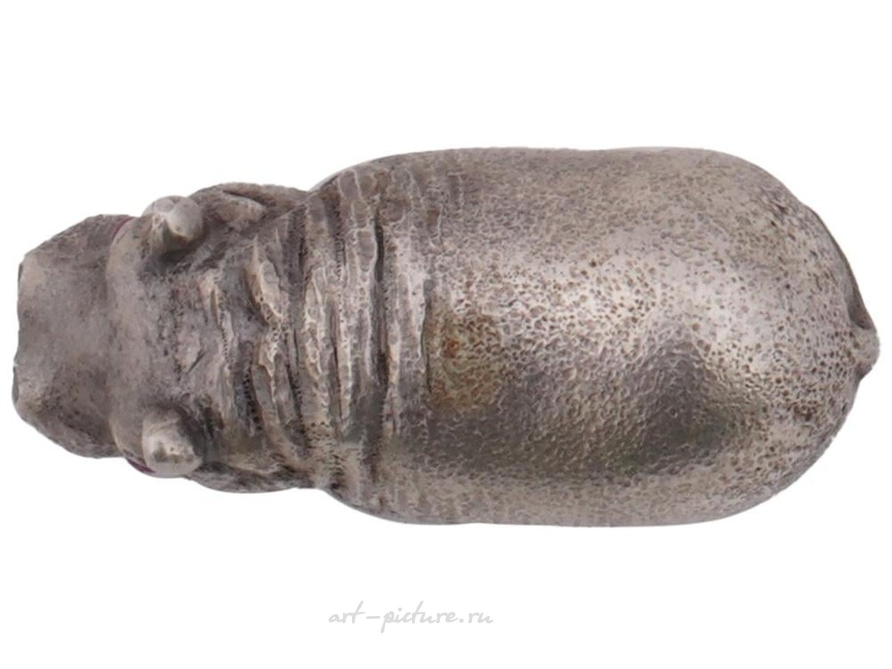 Русское серебро , Русская серебряная фигурка бегемота с рубиновыми глазами