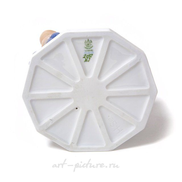 Писатель Ганс Христиан Андерсен с девочкой. Дания, г. Копенгаген, Bing & Grondahl