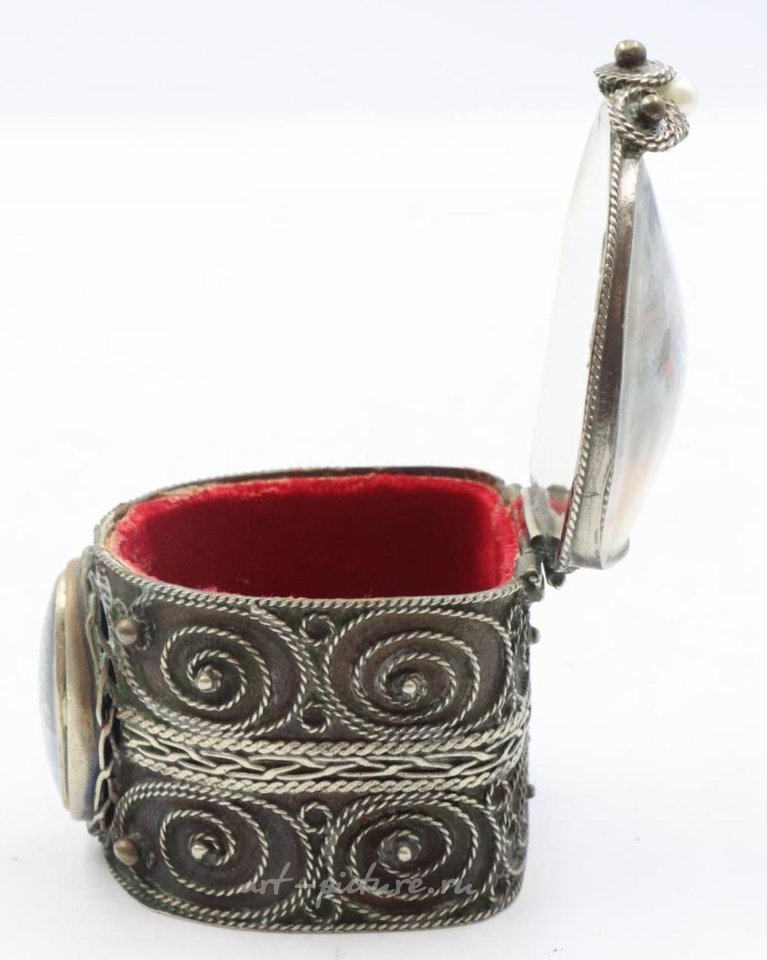 Русское серебро , Винтажные русские лаковые шкатулки Федоскино