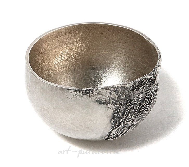 Дизайнерский серебряный бокал - неваляшка. Швеция, 1985 год Дизайнер Karlheinz Sauer​