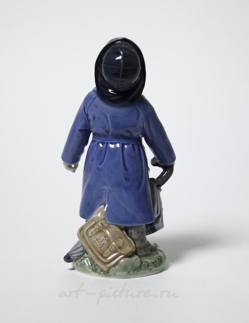 男孩与雨伞。丹麦，哥本哈根，皇家哥本哈根