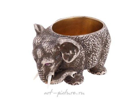 Русское серебро, Серебряная фигура слоника-солонки в русском стиле 88