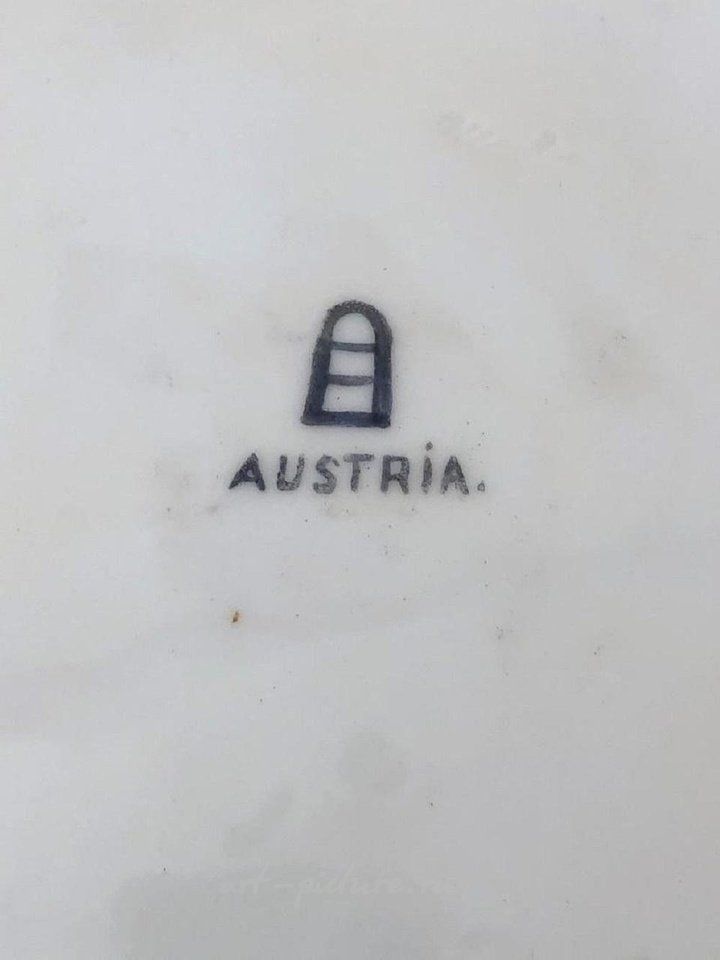 Royal Vienna , Антикварная тарелка Королевской Вены в раме