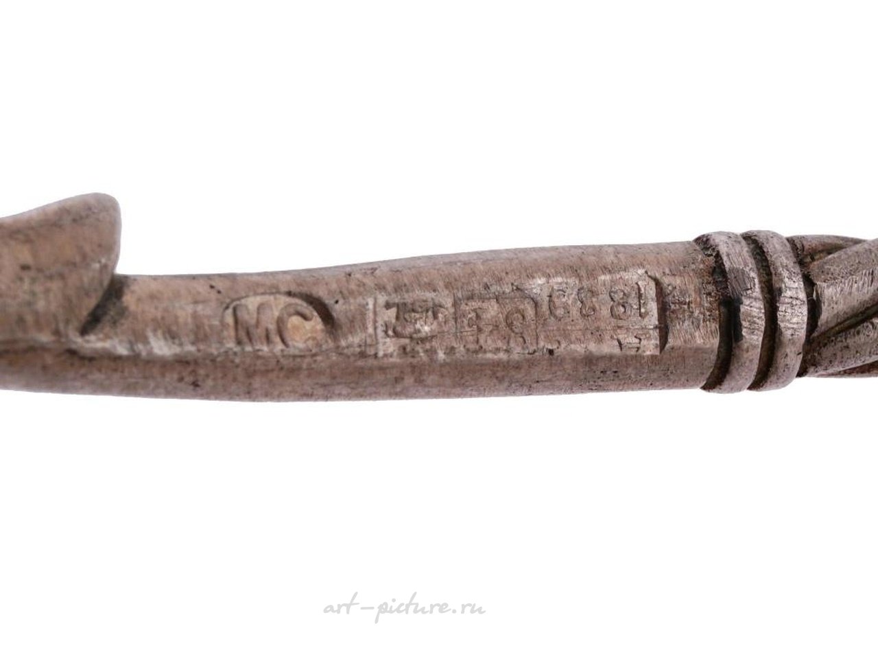 Русское серебро , Серебряные чайные ложки с позолотой и эмалью в технике клоизонне