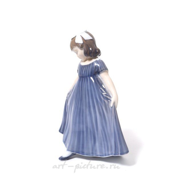 Танцующая девочка. Дания, г. Копенгаген, Royal Copenhagen