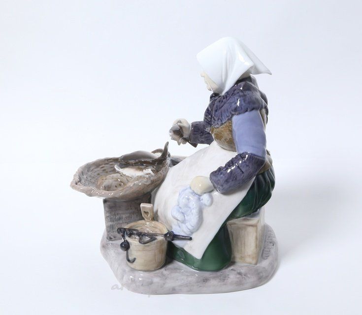 Рыбная лавка. Дания, г. Копенгаген, Bing & Grondahl