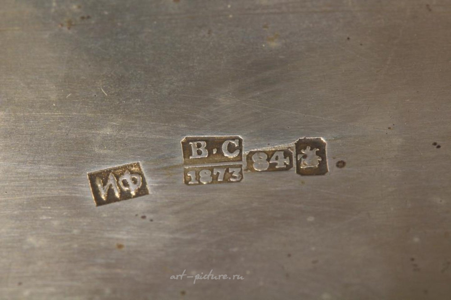 俄罗斯银 , 十九世纪俄罗斯银镍鼻烟盒