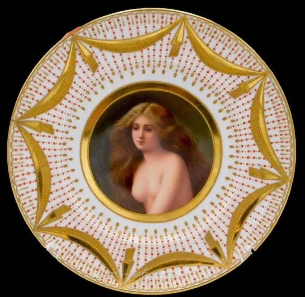 Royal Vienna , Фарфоровая тарелка "Королевский Вена" начала XX века, диаметр 9,5 дюйма, в хорошем состоянии, оценка $1.000-1.200.