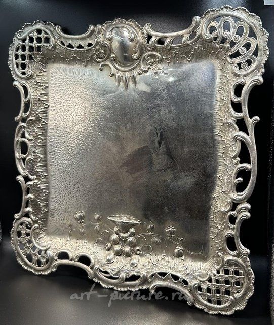 爱德华·弗里德曼 维也纳铸银托盘