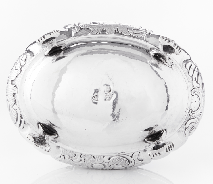 Серебряная сахарница (шкатулка). Россия, 1765 - 1771 гг.