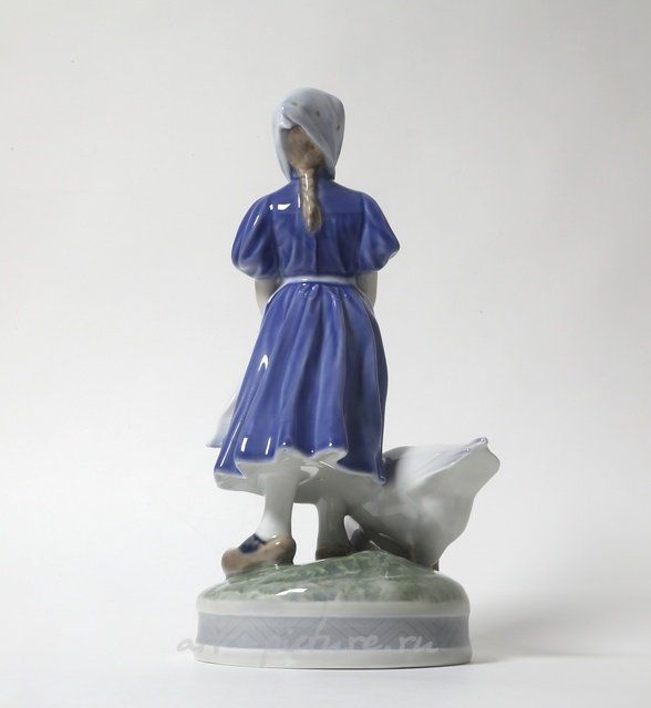 放牧女郎。丹麦，哥本哈根，皇家哥本哈根