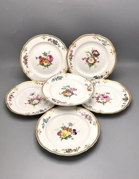 buy The text translates to "Plates KPM Germany."