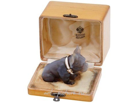 Русское серебро, Русская агатовая резная фигурка бульдога с полудрагоценными камнями