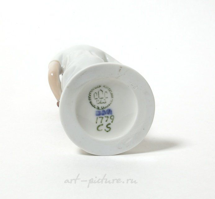 Маленькая мама. Дания, г. Копенгаген, Bing & Grondahl