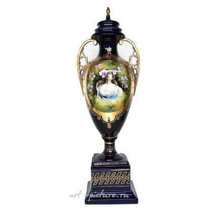 Royal Vienna,  {obj.name}}