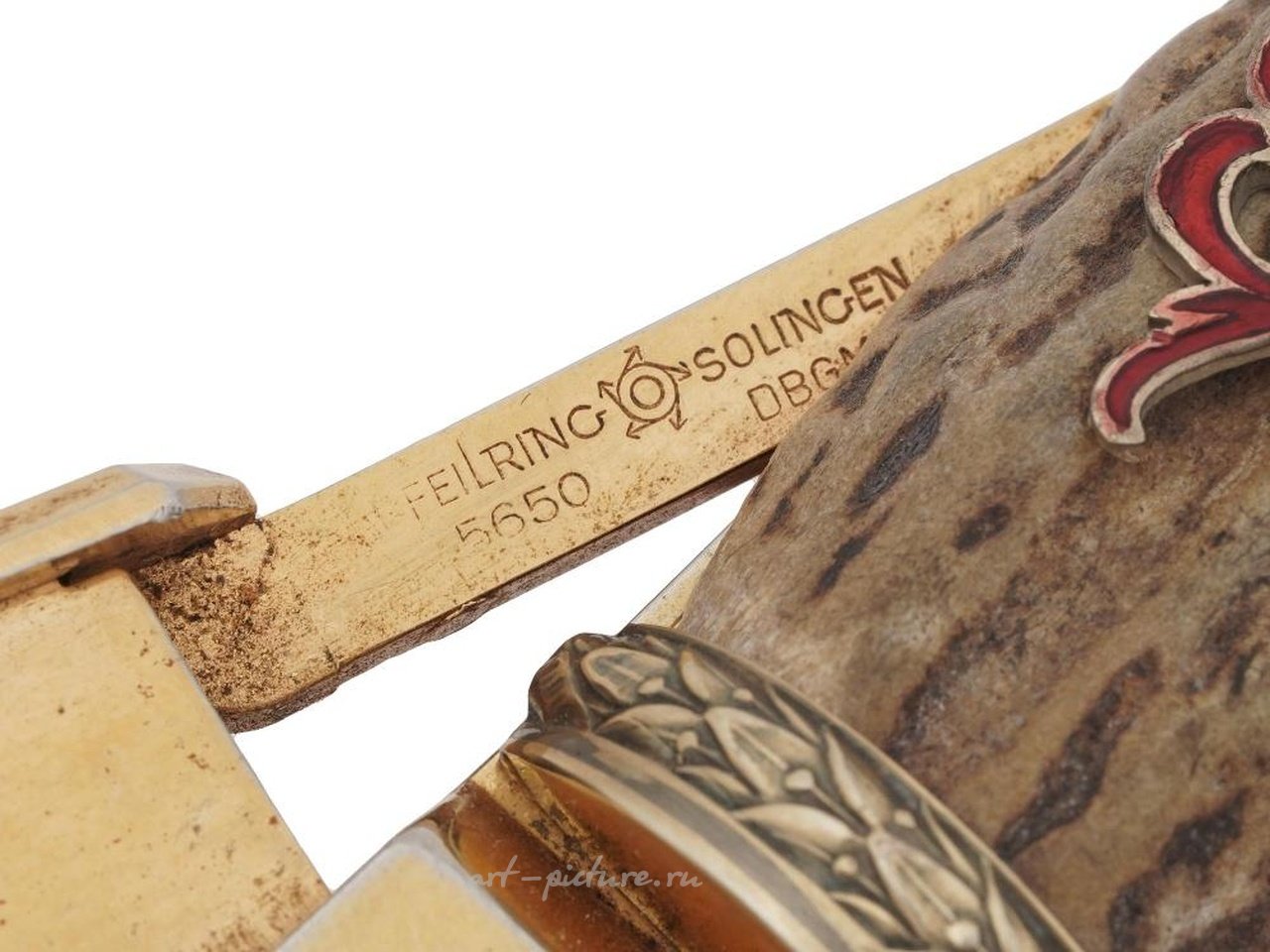 Русское серебро , Русский серебряный золоченый с эмалью и бриллиантами секач для сигар