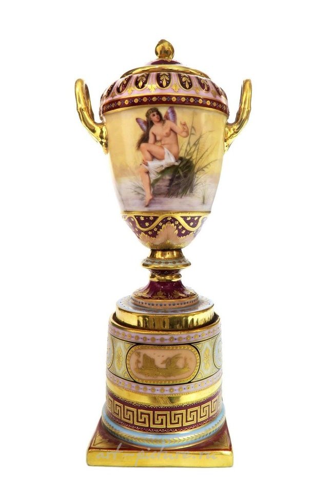 Royal Vienna , Фарфоровые вазы Венского королевского фарфора XIX века