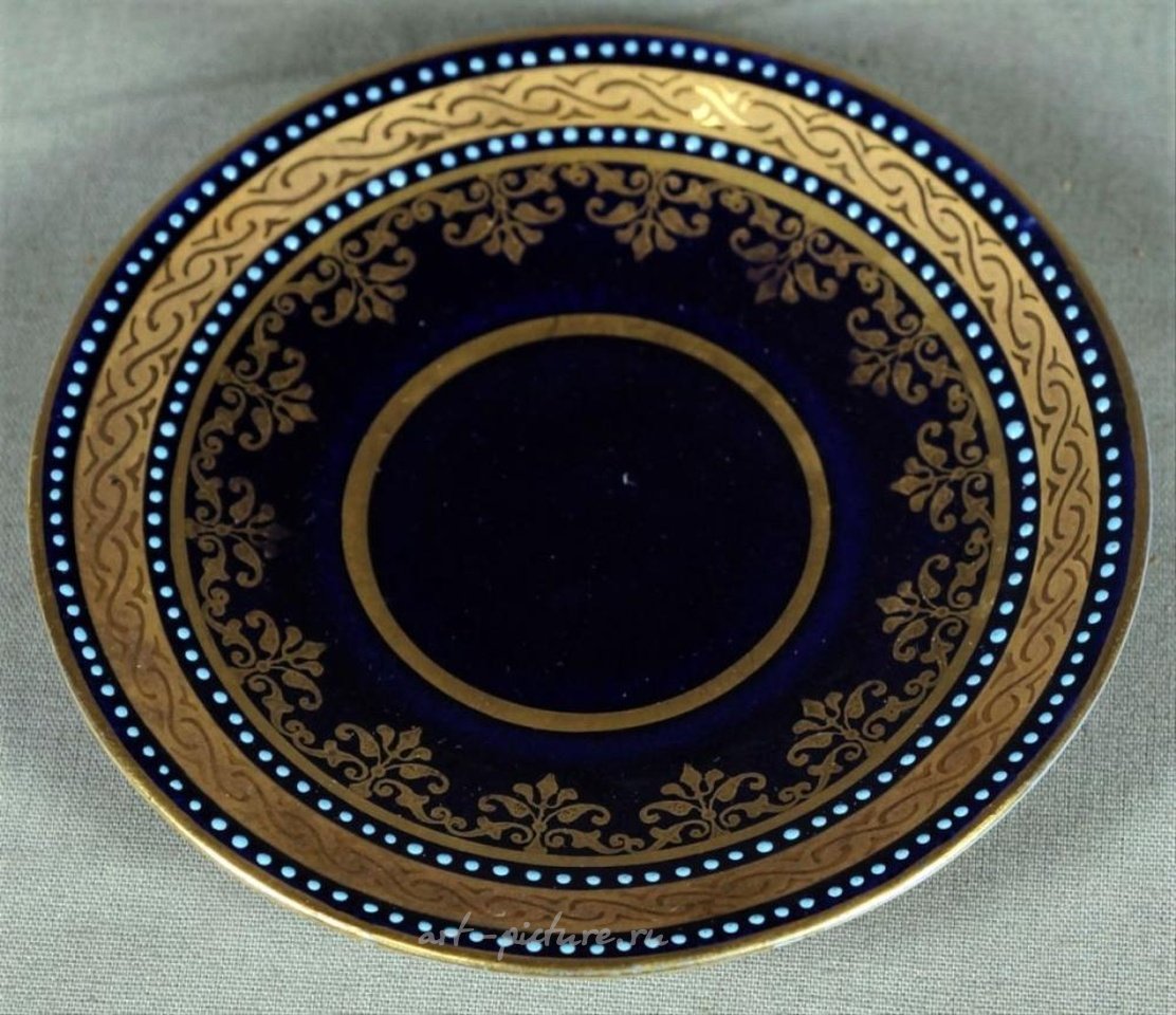 维也纳皇家瓷器 , 维也纳皇家杯和托盘咖啡杯