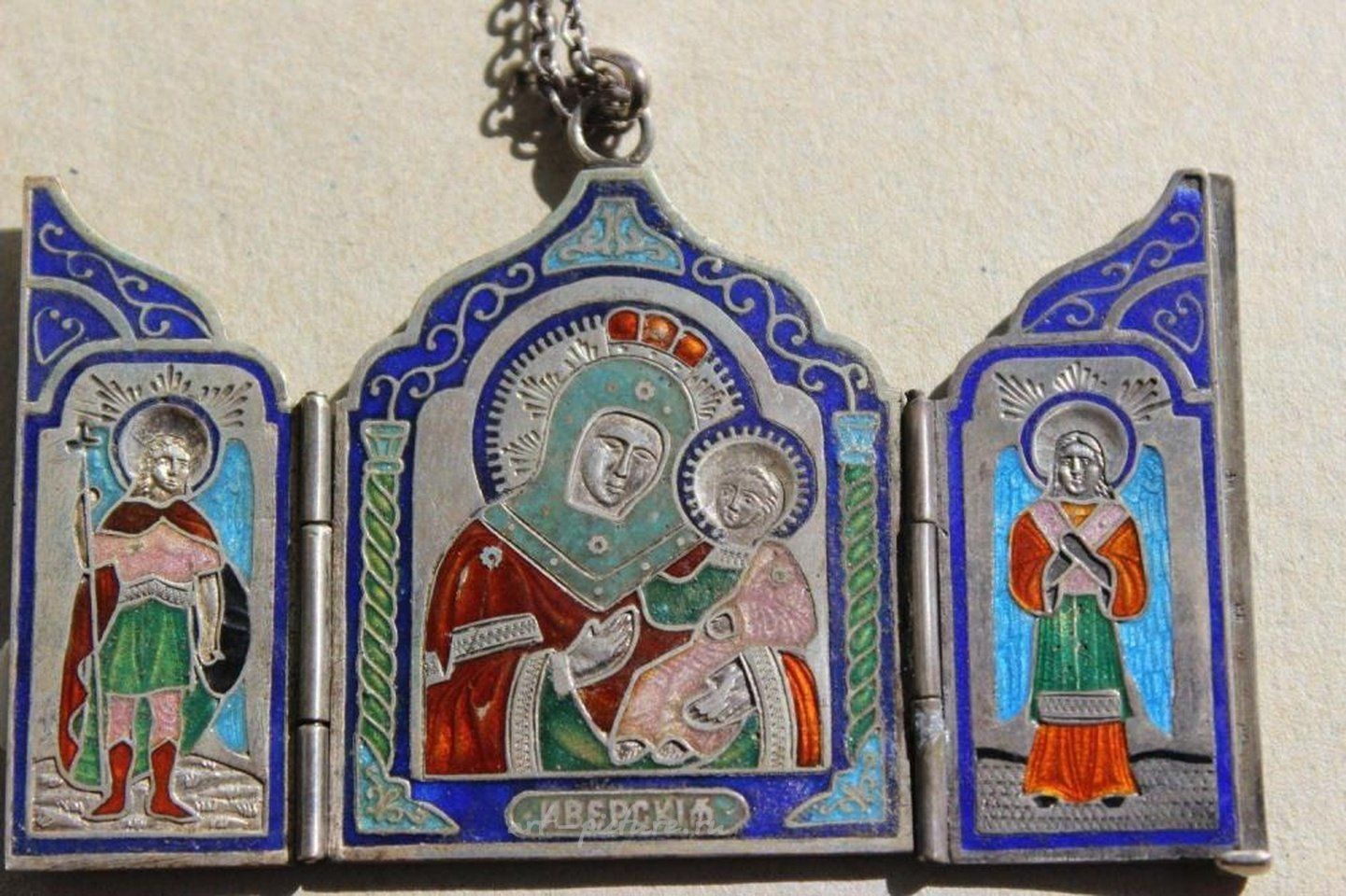 Русское серебро , Иконостас Фаберже из эмалированного серебра, Иверская Богоматерь