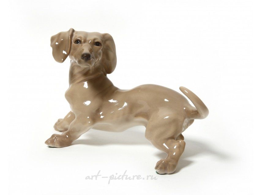 Фарфоровая статуэтка "Такса". Bing & Grondahl.