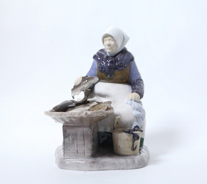 Рыбная лавка. Дания, г. Копенгаген, Bing & Grondahl