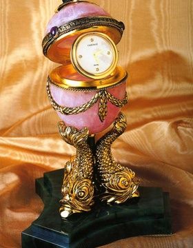 купить Яйцо Faberge Фаберже с часами из розового кварца в стиле ампир.