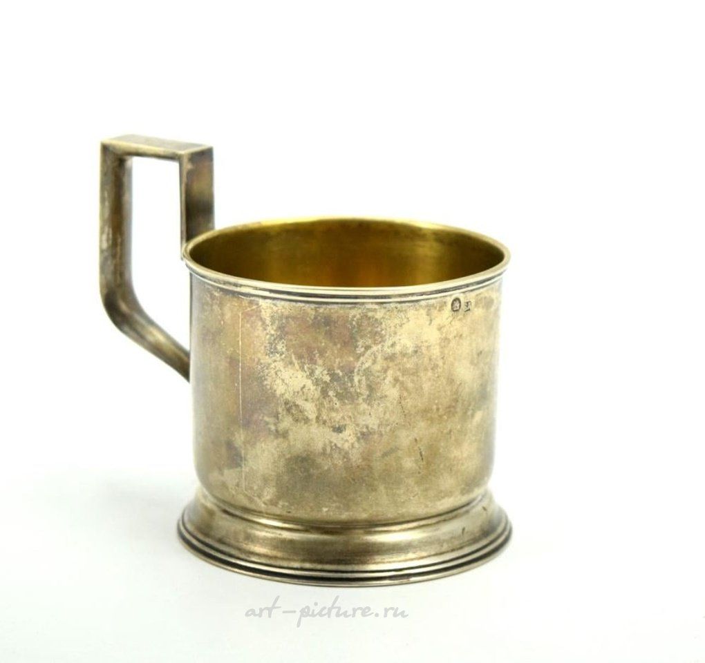 Русское серебро , Русская императорская серебряная подставка для чайного стаканчика, 1879 год