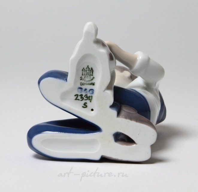 瓷制雕像 小男孩与狗 "我必须洗澡吗？Bing Grondahl