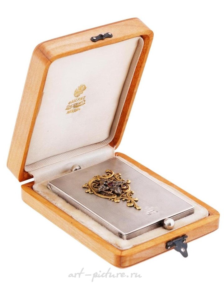 Russian silver , ANTIQUE RUSSIAN SILVER TEA CADDY WITH ENGRAVINGS