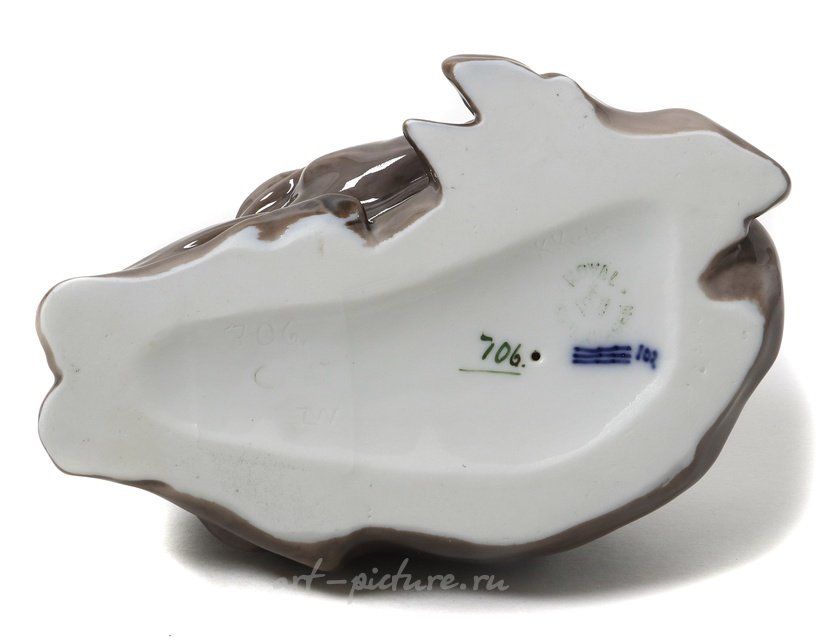 Фарфоровая фигура "Телёнок". Royal Copenhagen, 1898-1923 гг.