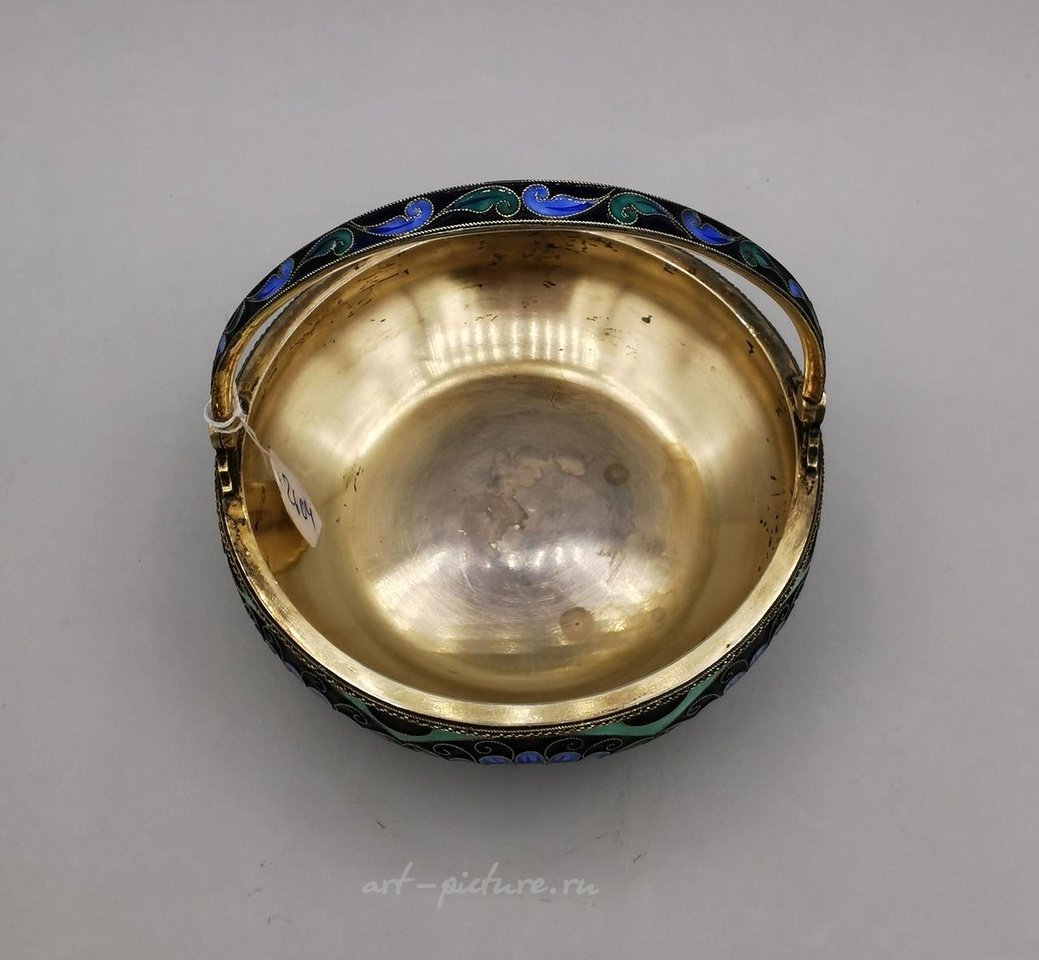 Русское серебро , ЧАША С РУЧКОЙ / ЧАША ДЛЯ ПОДНОШЕНИЙ