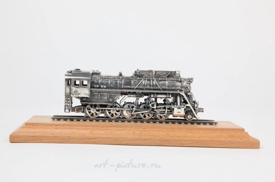Паровоз серии Л, из серебра