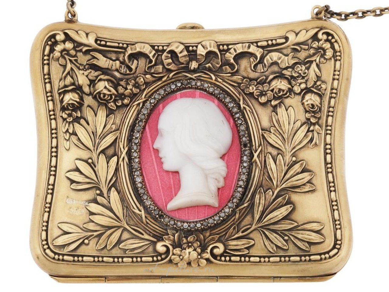 Русское серебро , Русская серебряная кошелек с камеей из агата и бриллиантами