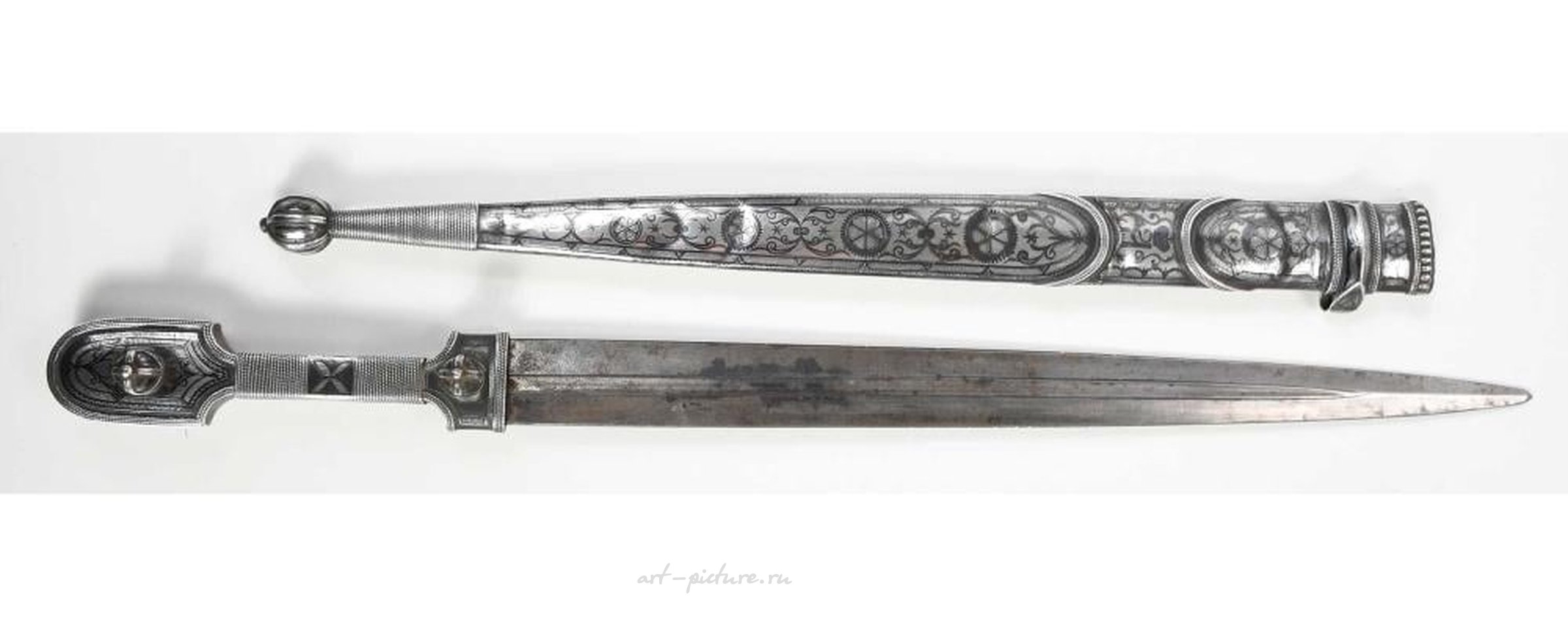 Русское серебро , Кинжал с ножнами