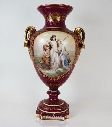 Royal Vienna,  {obj.name}}