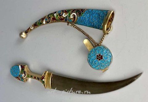 Русское серебро, Русская эмаль 84 серебряная булавка с кинжалом XIX века