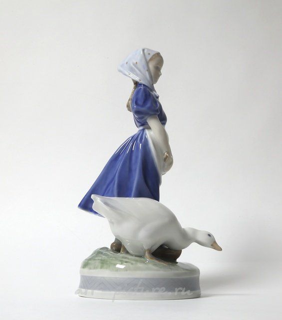 放牧女郎。丹麦，哥本哈根，皇家哥本哈根