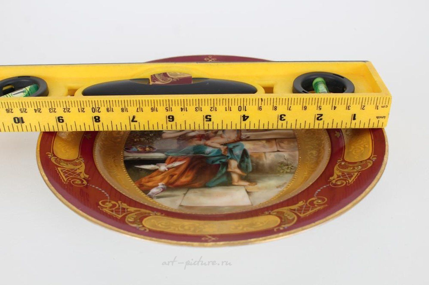 Royal Vienna , Античная фарфоровая тарелка Королевской Вены с росписью и подписью