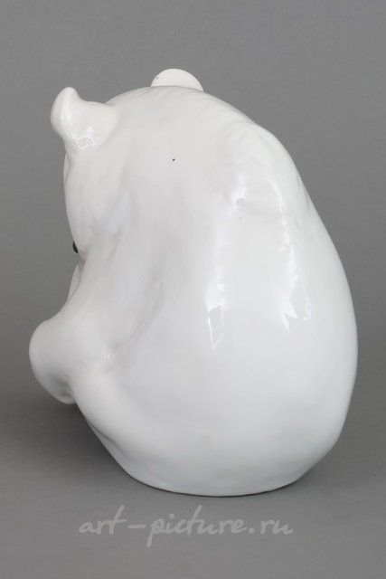 Фарфоровая фигура "Полярный медведь". Royal Copenhagen
