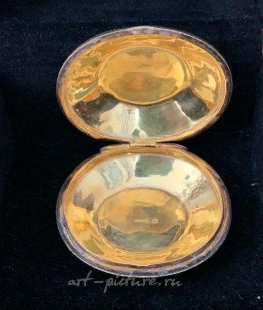 Серебряная шкатулка. Василий Коноваленко