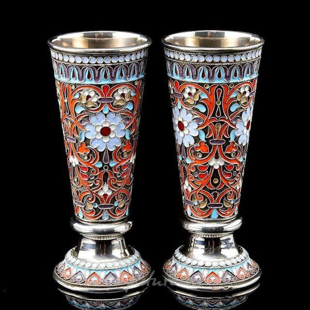 Серебряная стопка с эмалью Лиза Латышева