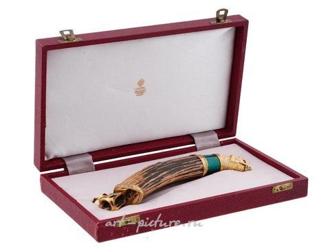 Русское серебро, Русский золоченый серебряный эмалированный с драгоценными камнями секач для сигар